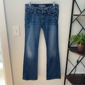 BKE Stella Low Rise Flared Leg Jeans Size 28 (Actual measurements 32 x 31)